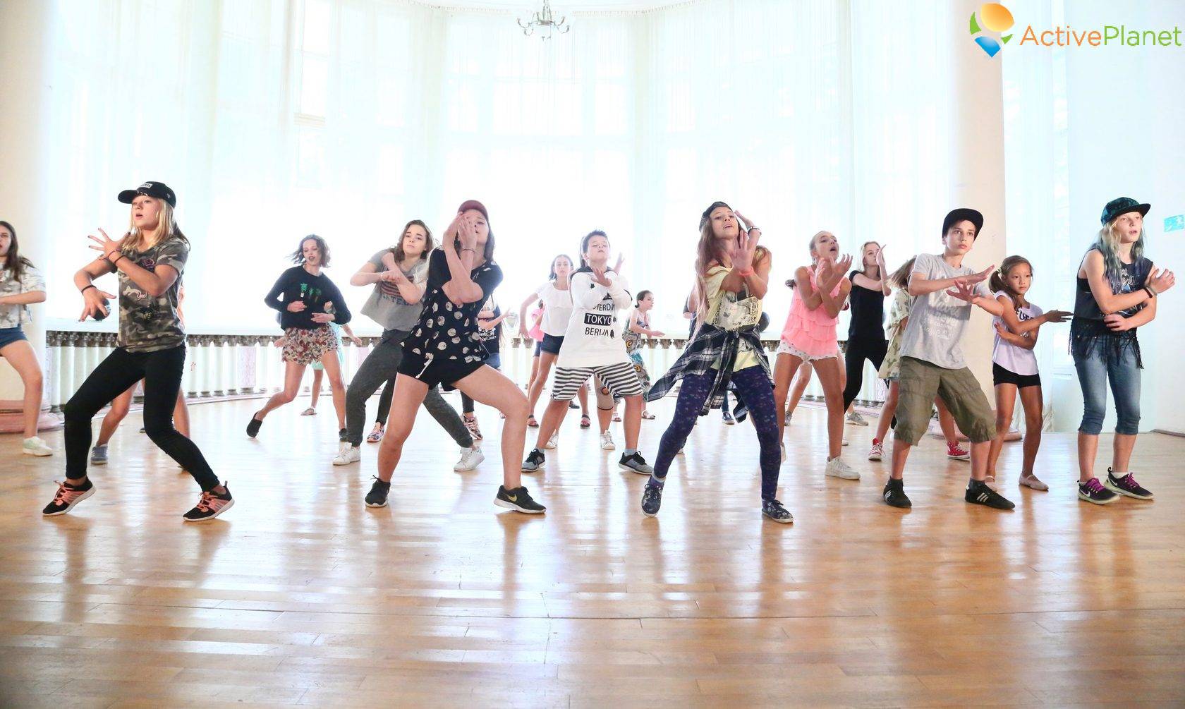 SUMMER STAR DANCE CAMP ACTIVE PLANET 25.07-31.07